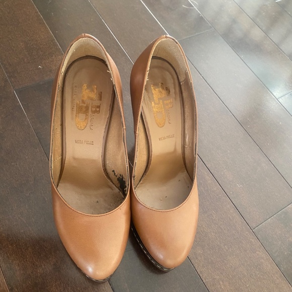 Brown leather Heels made in Italy - Picture 4 of 10